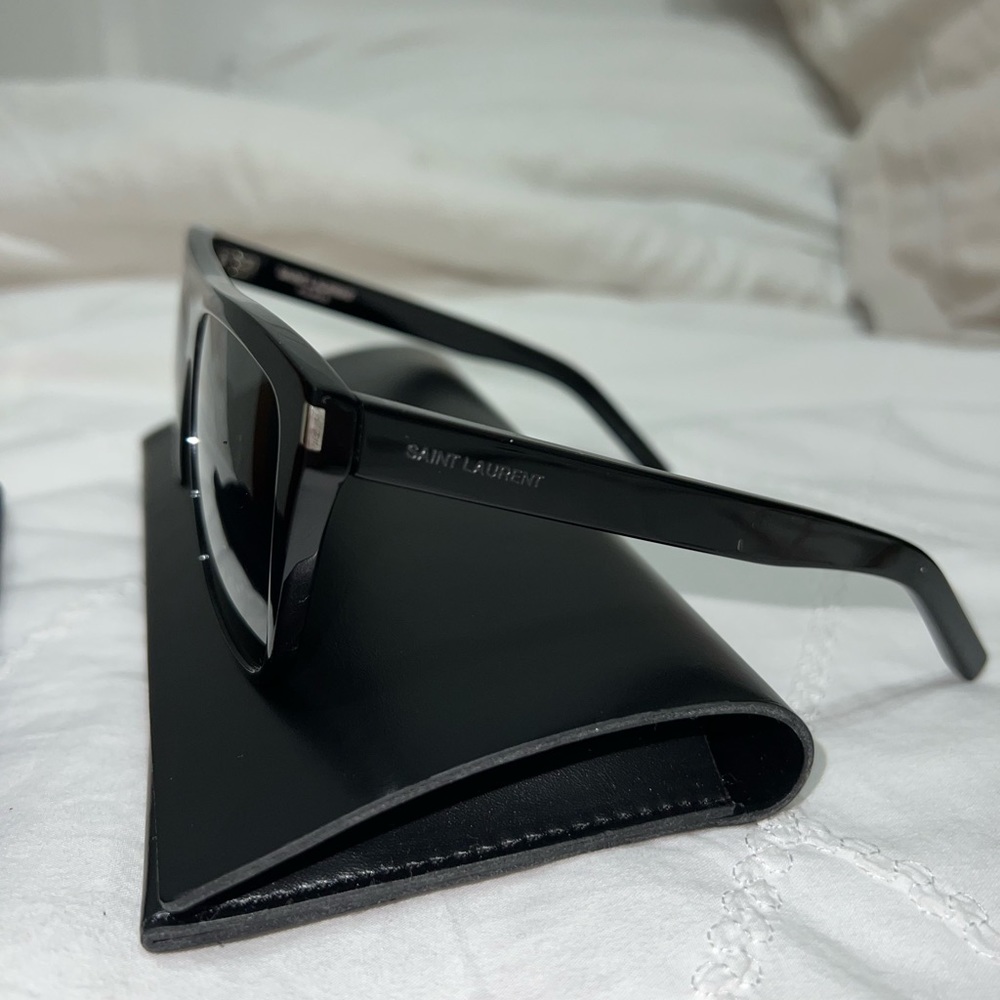Saint Laurent Sunglasses - Picture 4 of 4